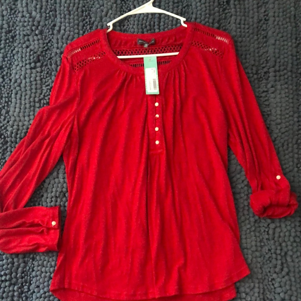 Market and Spruce Medium size women’s blouse.
